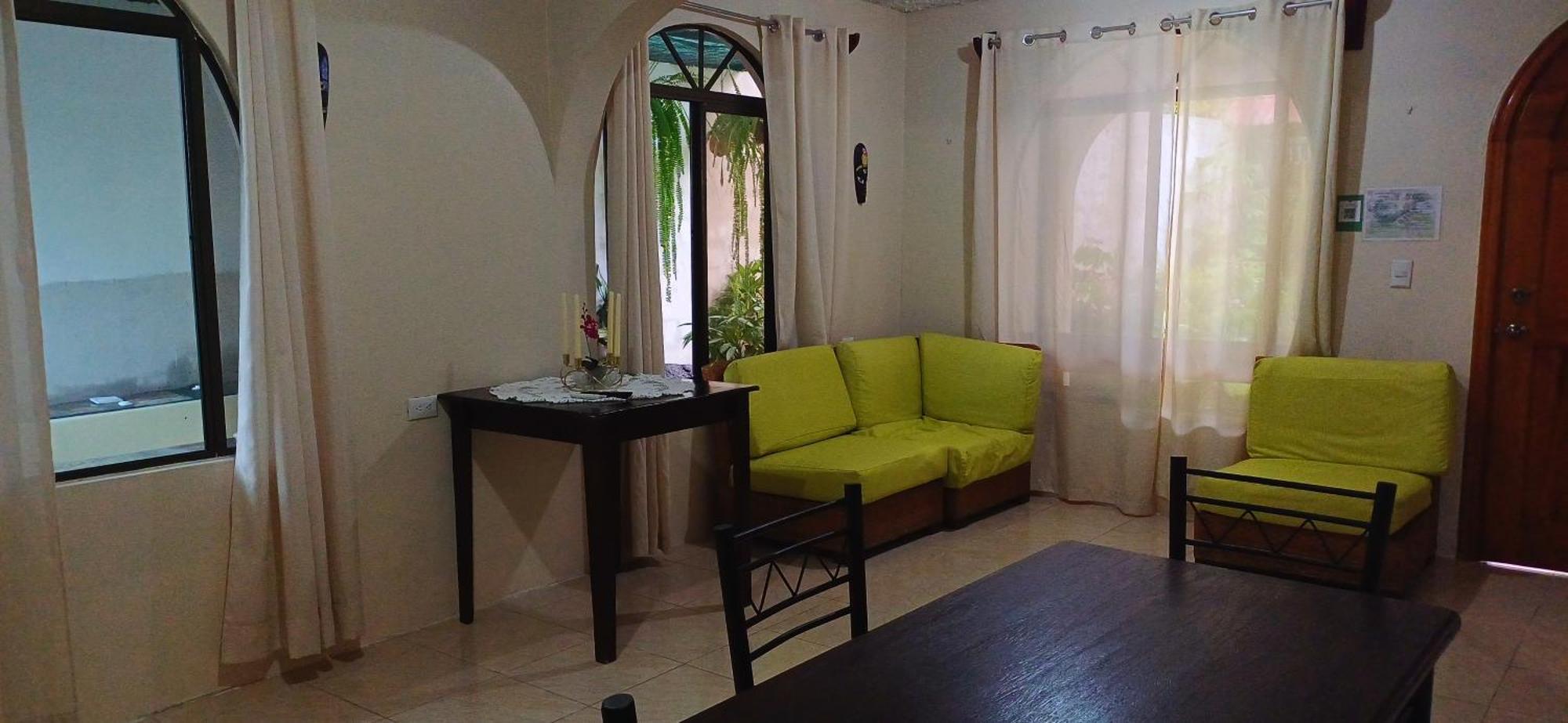 Alinas House Apartment La Fortuna Екстериор снимка