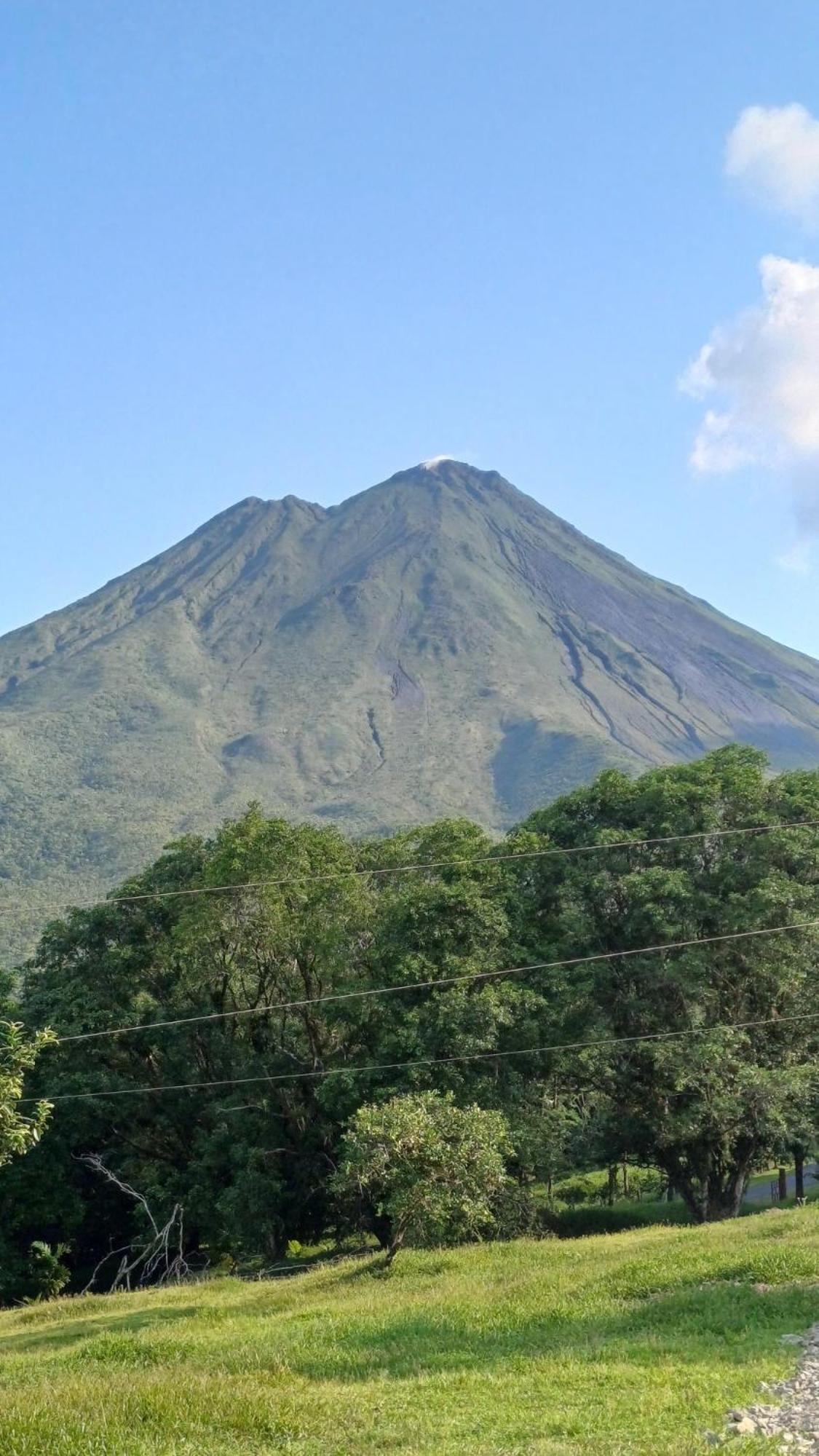 Alinas House Apartment La Fortuna Екстериор снимка